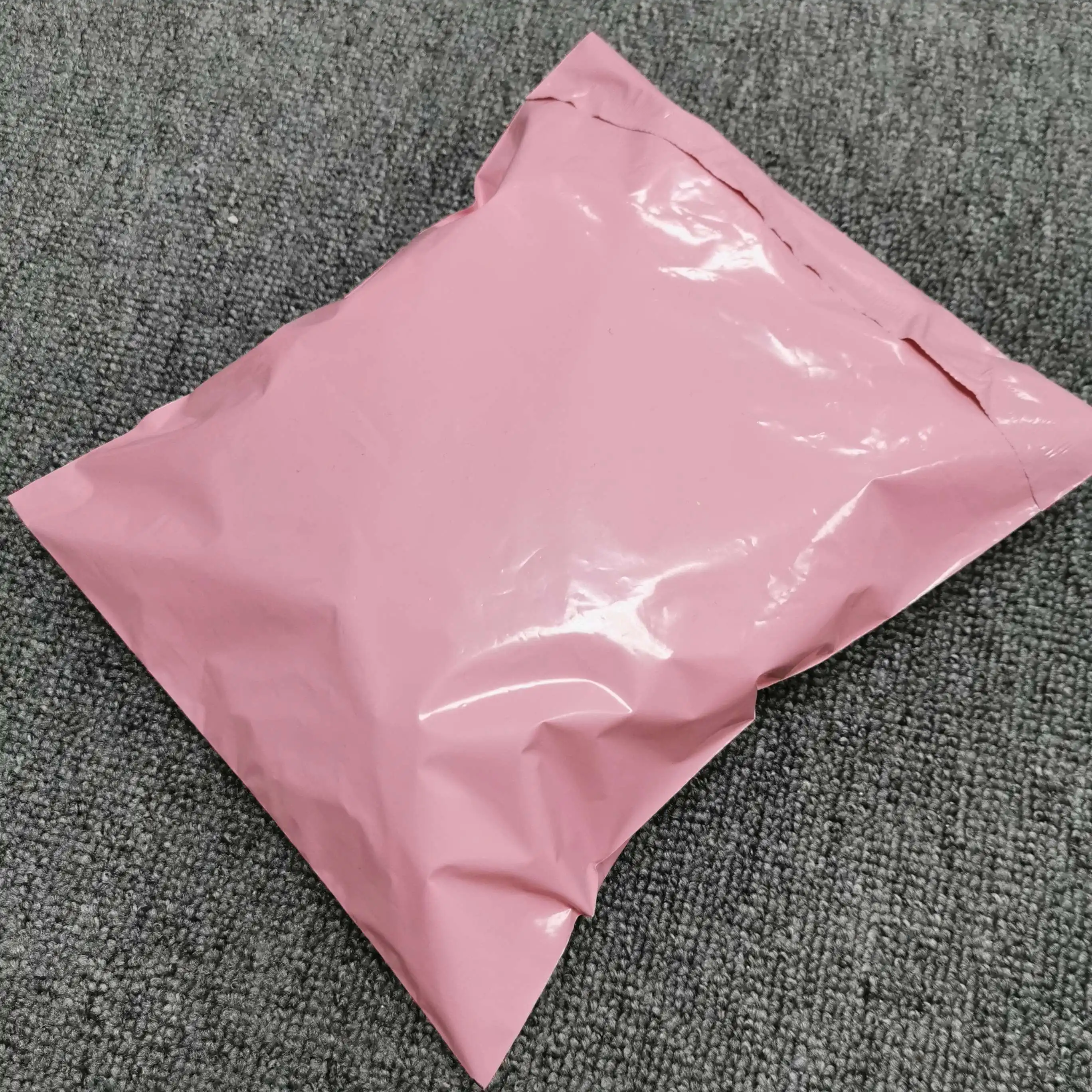 Custom Light Pink Shiny Color Plastic Mailing Bag Compostable Mailing Bags  Poly Apparel Shipping Bags For Clothing Package - Buy Custom Mailing Bag,Mailing  Bag,Biodegradable Mailing Bag Product on Alibaba.com
