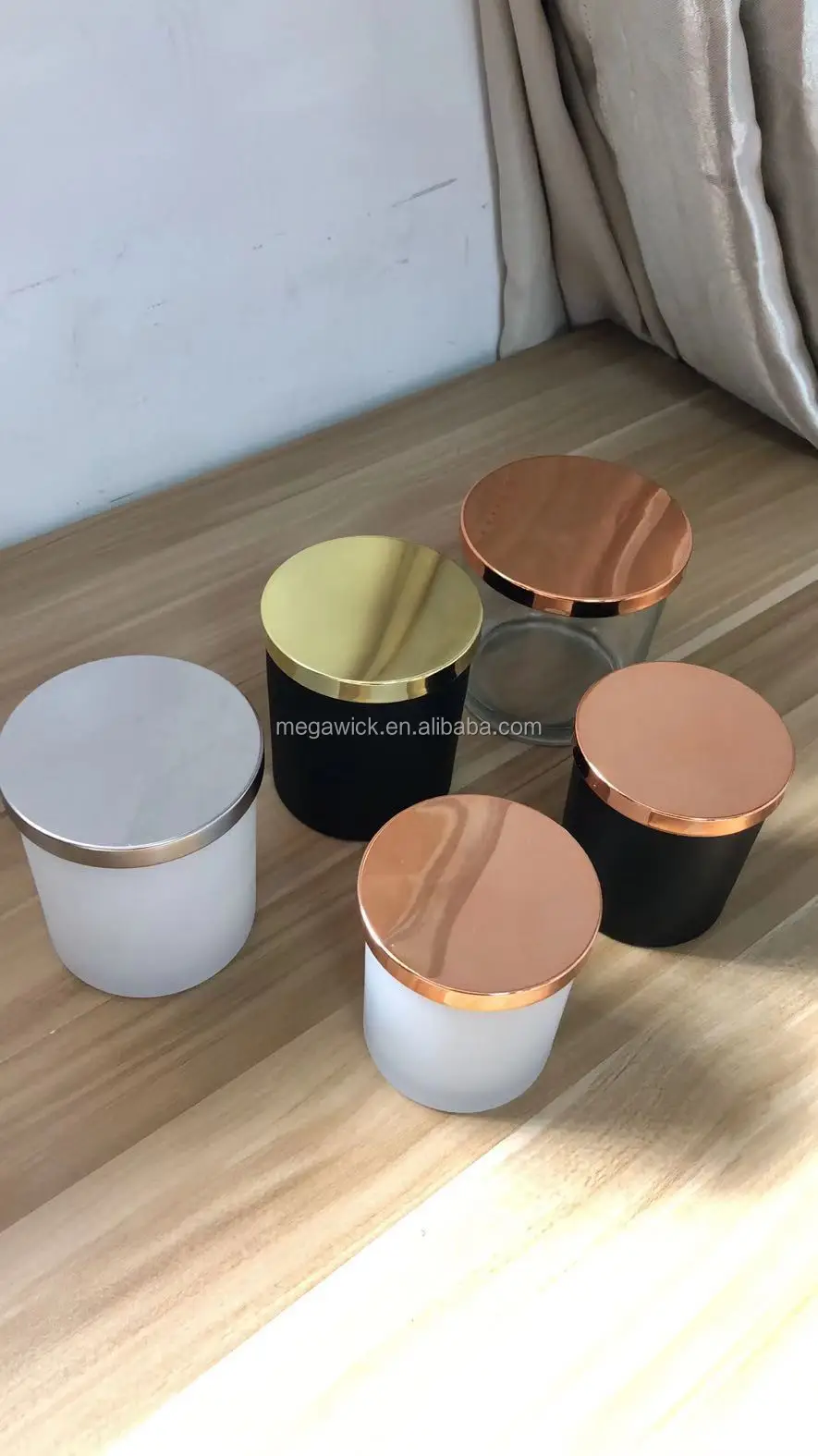 Luxury Empty Black Glass Candle Jar With Silver Zinc Alloy Lid And A