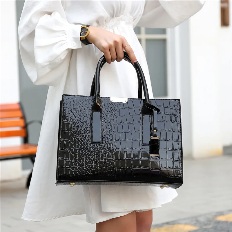 QUARRYUS Women's Trendy Crocodile Pattern Handbag