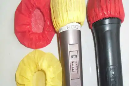 KTV использовать крышку микрофона делая машину