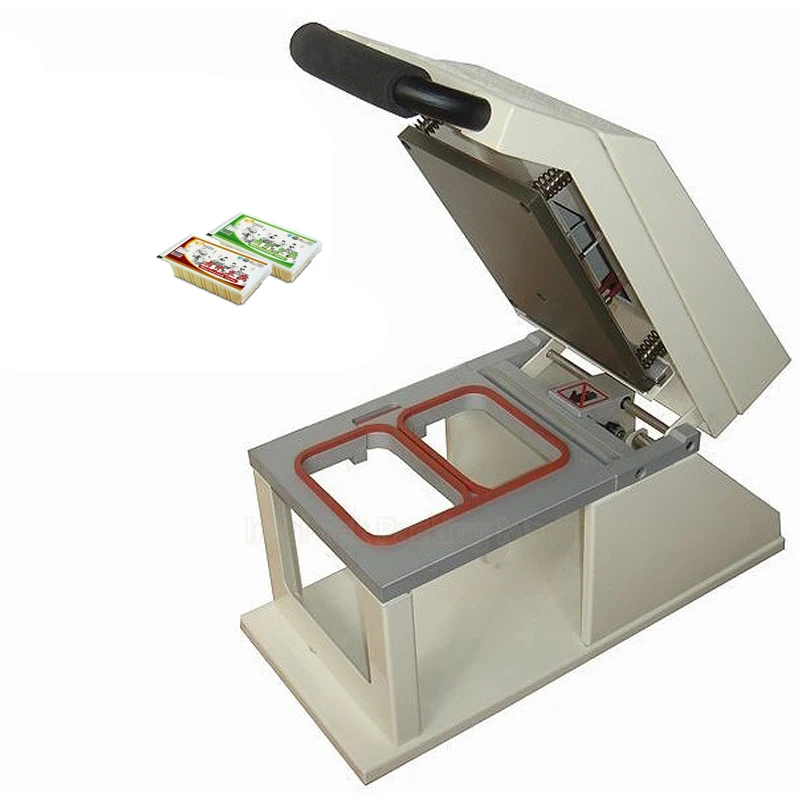 sealing machine for plastic containers