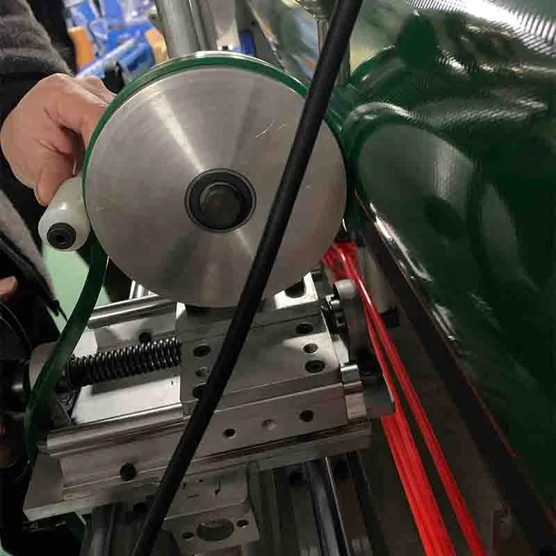 LOYICN Guide Tracking Welding Machine for Installation  PVC PU Guides Strip Ropes on 3000 mm Conveyor Belt