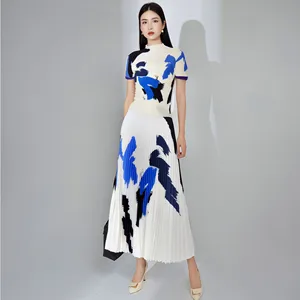 Miyake Pleated Woman Fashion Two Piece Sets Short Sleeve Pleated Stretch Elastic Top and Printed Pleated Skirt 2 Piece Set