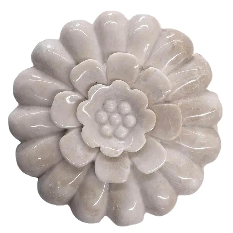 Incisione CNC a fiore 3D su pietra in marmo beige per progettazione di interni di chiese