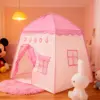 Tenda rosa con fiorellini