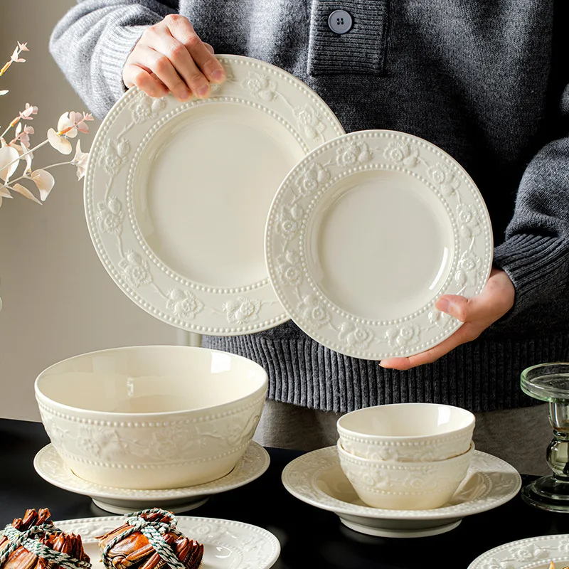 Custom Luxury Modern Disposable Ceramic Dinnerware Set Embossed