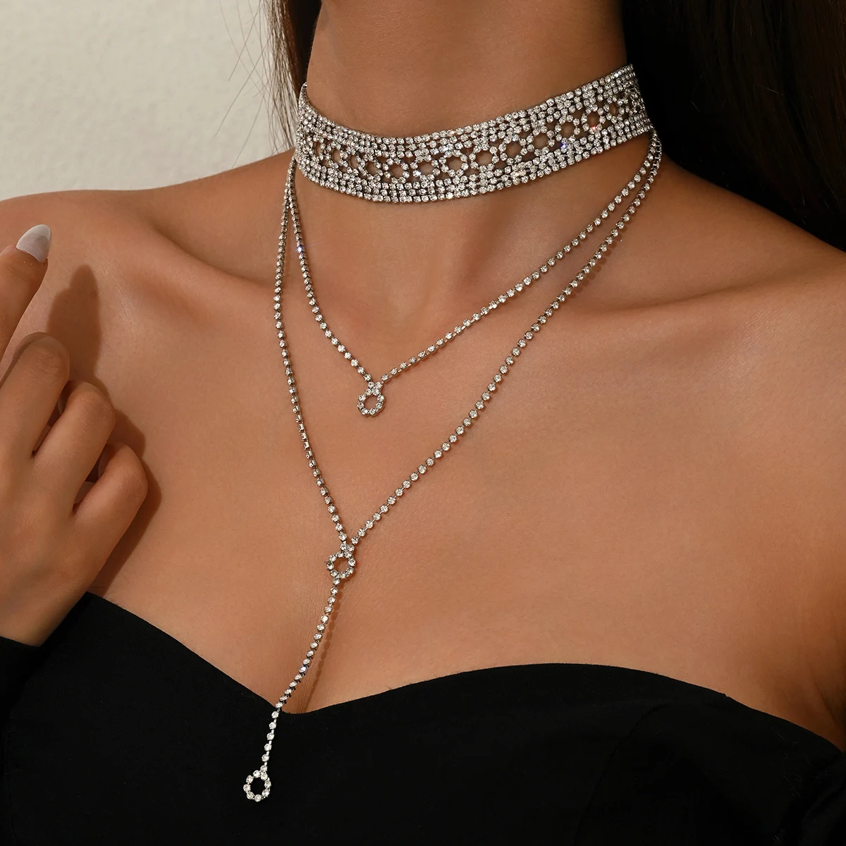 Women's Multi-Layered Sparkling Chain Necklace