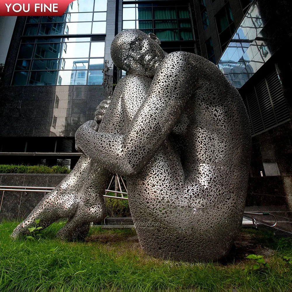 Unique Design Costom Metal Statue Figurative Wire Sculpture for Sale