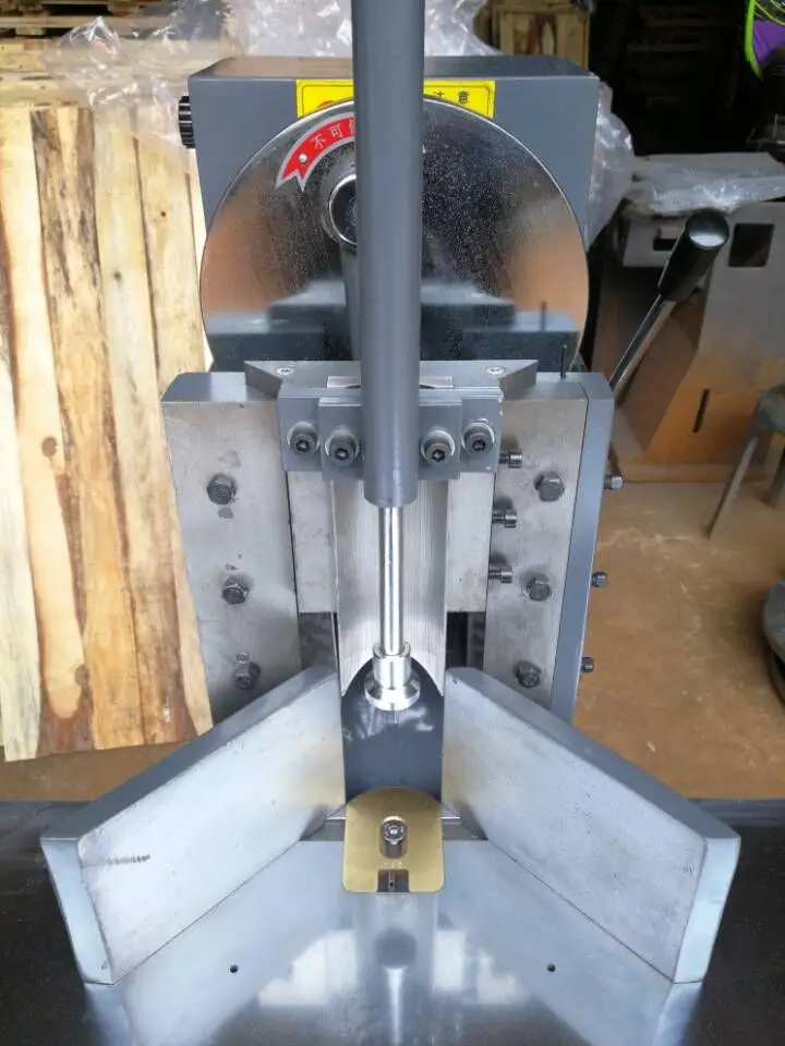 Chinese Manufacturer 45 Degree Angle Cutter 30a Upgraded Manual Round Corner Cutter Angle Grinder Cutter Machine