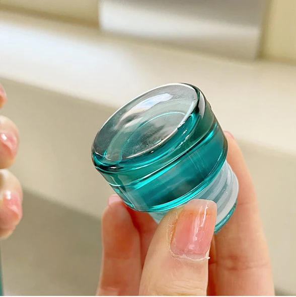 Simple Big Capacity Time Scale Transparent Circular Glass Beverage Water Bottle