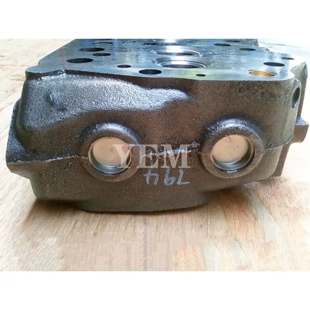 4D34 Cylinder Head for Mitsubishi Diesel Engine Parts 6