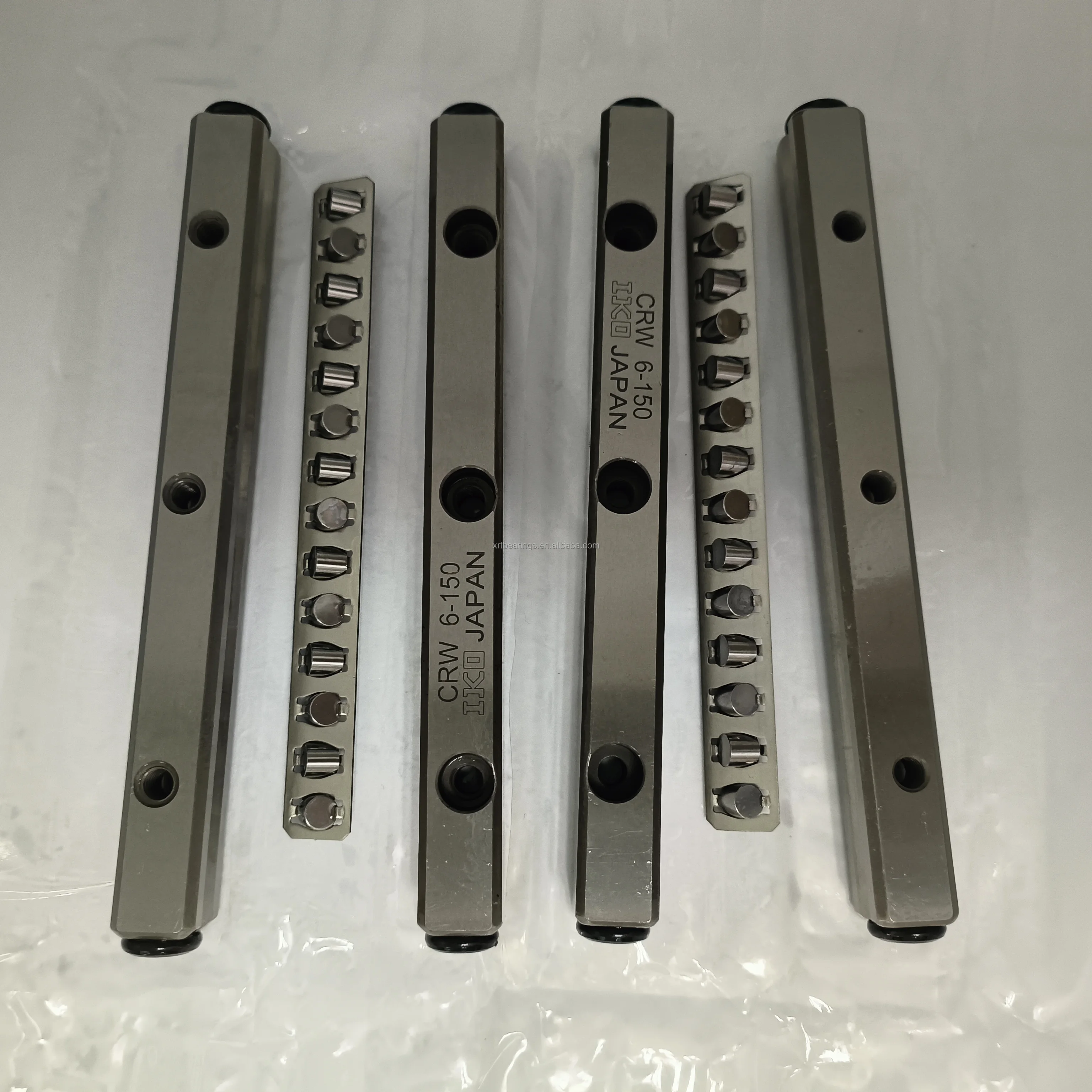 JAPAN IKO Linear Motion Guide Crossed Roller Way Unit CRW24-1100