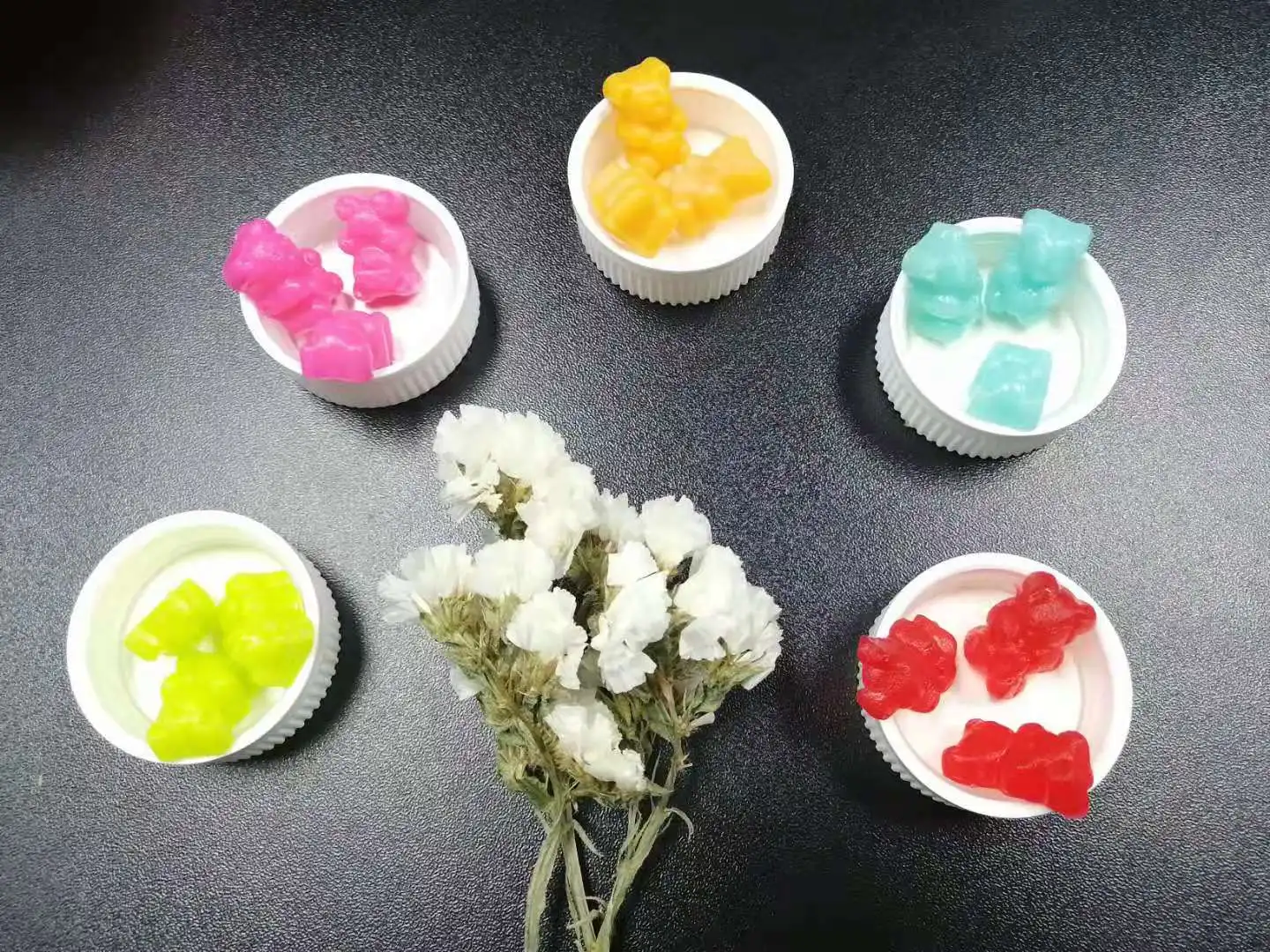 Women Health and Beauty Skin Whitening wedding Collagen Gummies Candy Vitamins Oem Private Label Service Gummy Center fluid details