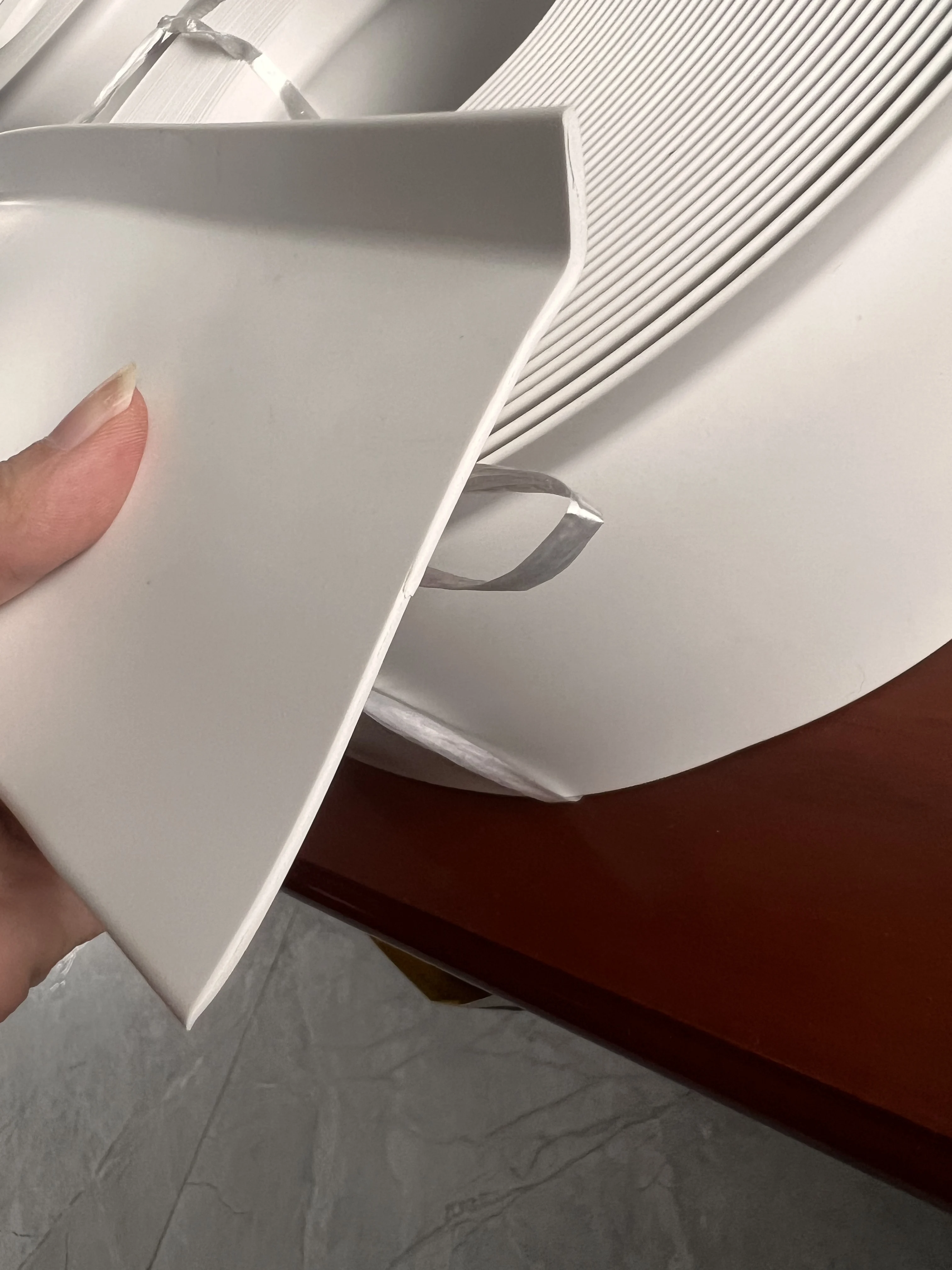 Waterproof Wall Baseboard with Self Adhesive Backing Peel and Stick Rubber Cove Base PVC Skirting Board