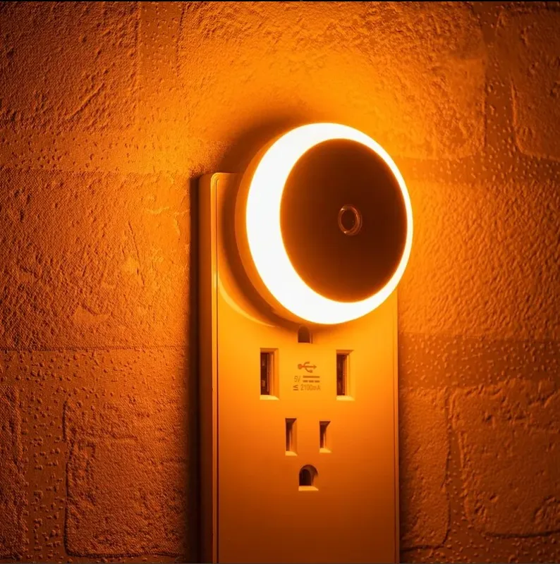 Bathroom Bedroom Home Kitchen Corridor White Night Light Dusk to Dawn Sensor Energy Saving Round Smart Wall Night Light