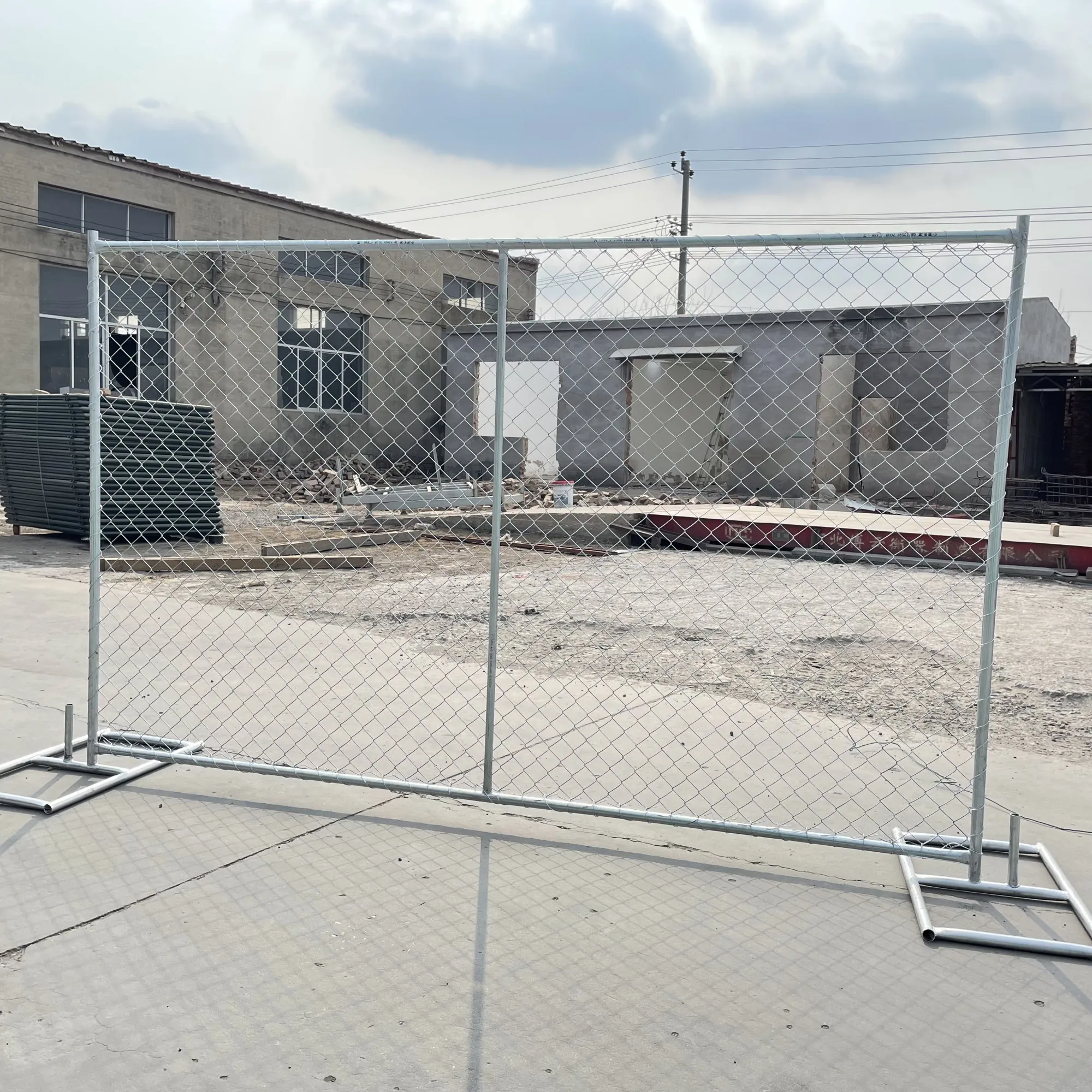 8ft chainlink fence (86) foto