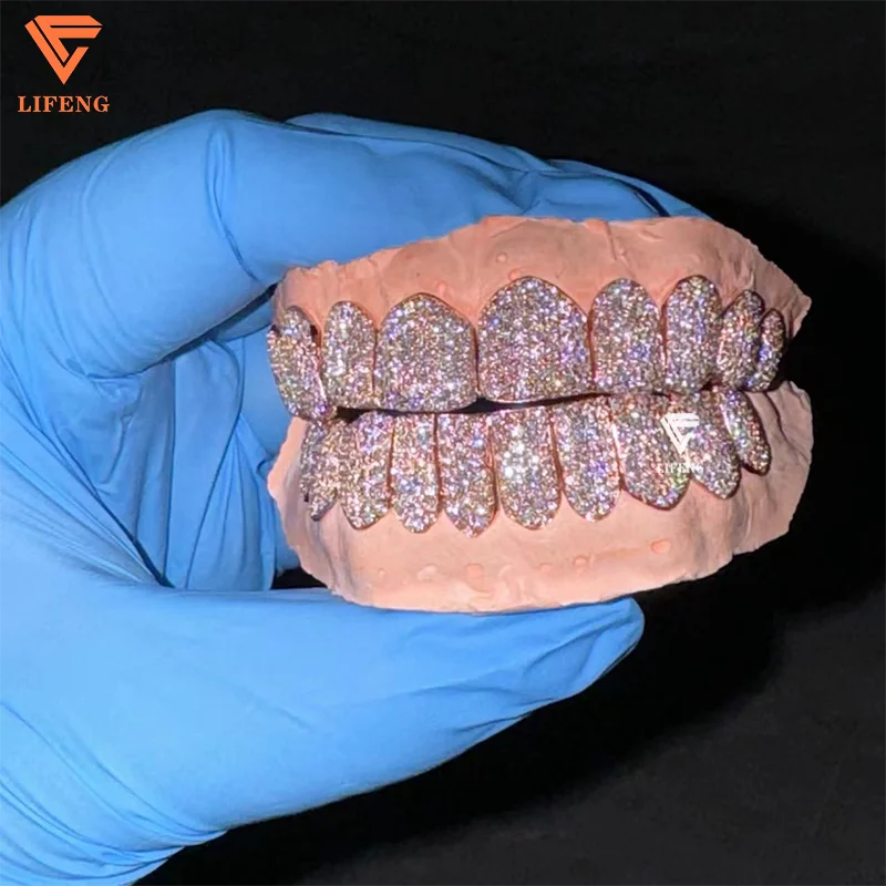 Custom Made Rose Gold Teeth Grillz Jewelry with VVS Moissanite