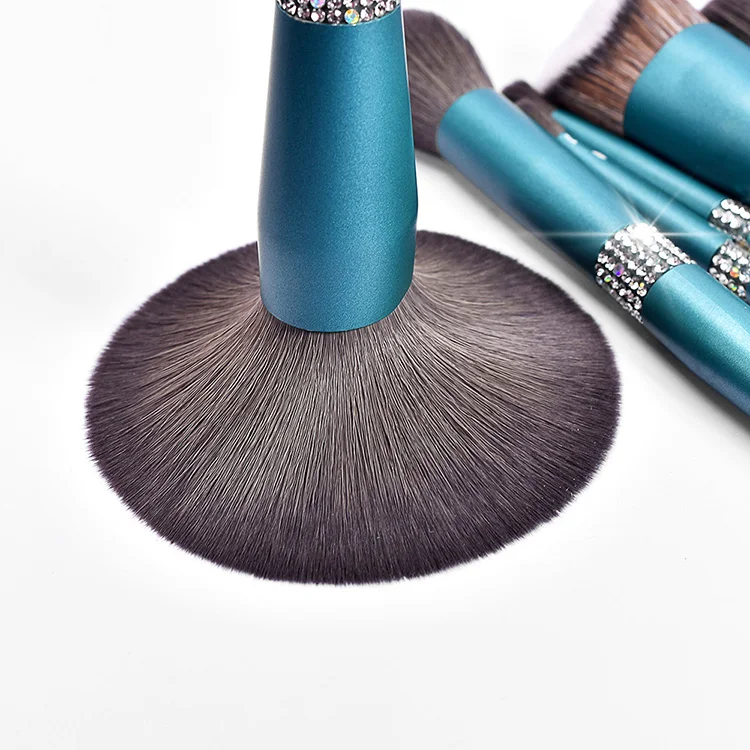 Rhinestone Brush (3).jpg