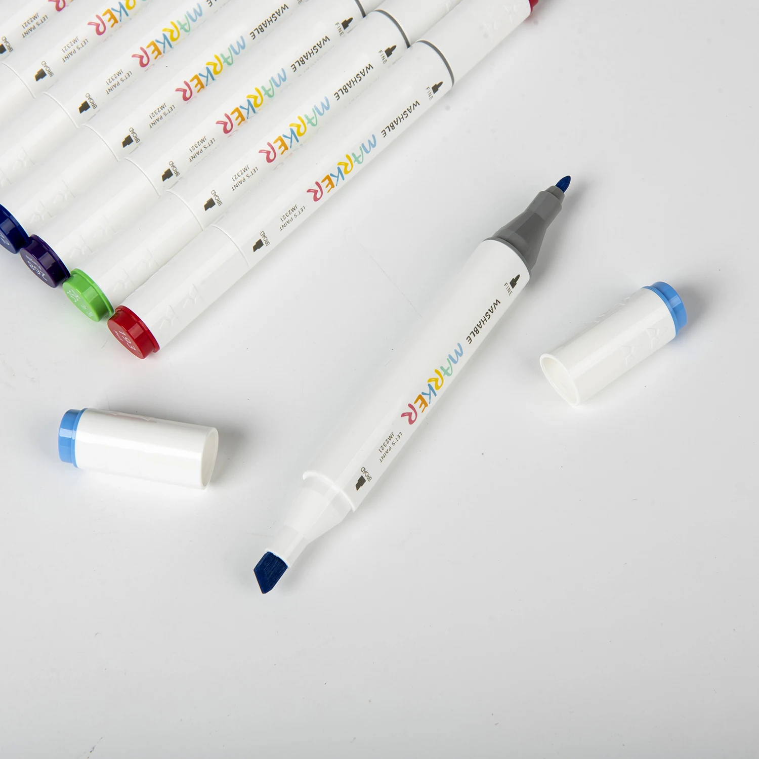 Китайский поставщик качественный индивидуальный набор маркеров с двумя головками чернильные ручки купленные в количестве для рисования художественной раскраски