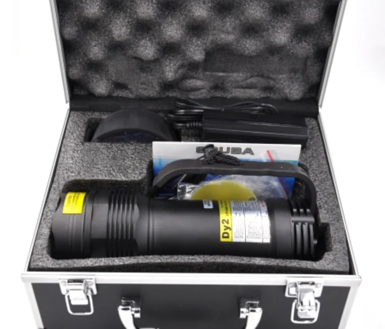 ip68 searchlight (13).jpg