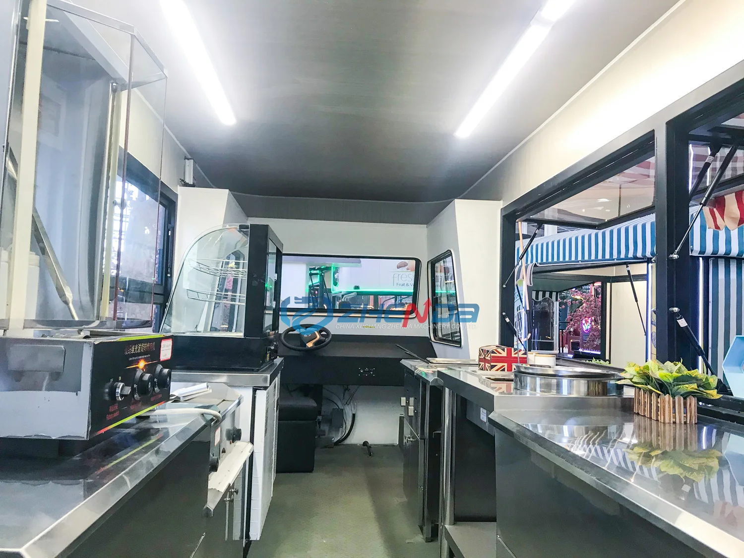 China High Quality Food Truck/outdoor Mobile Juice Bar Kiosk Dining