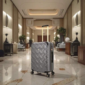 New Arrival Luxury Durable PC Luggage Suitcase Combination Lock Light Weight Carry-on Travel Trolley Suitcase Polyester Lining