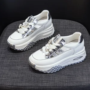 Thick soled women's summer 2026 women's shoes, lightweight and height increasing casual sports shoes, women's sandals