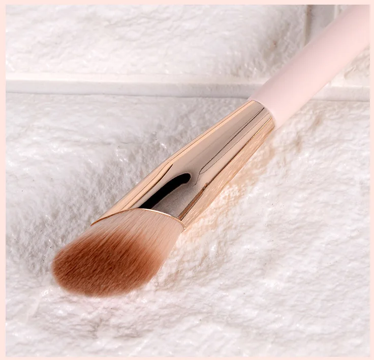 Foundation Brush (11).jpg