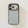 Sfondo verde con pois