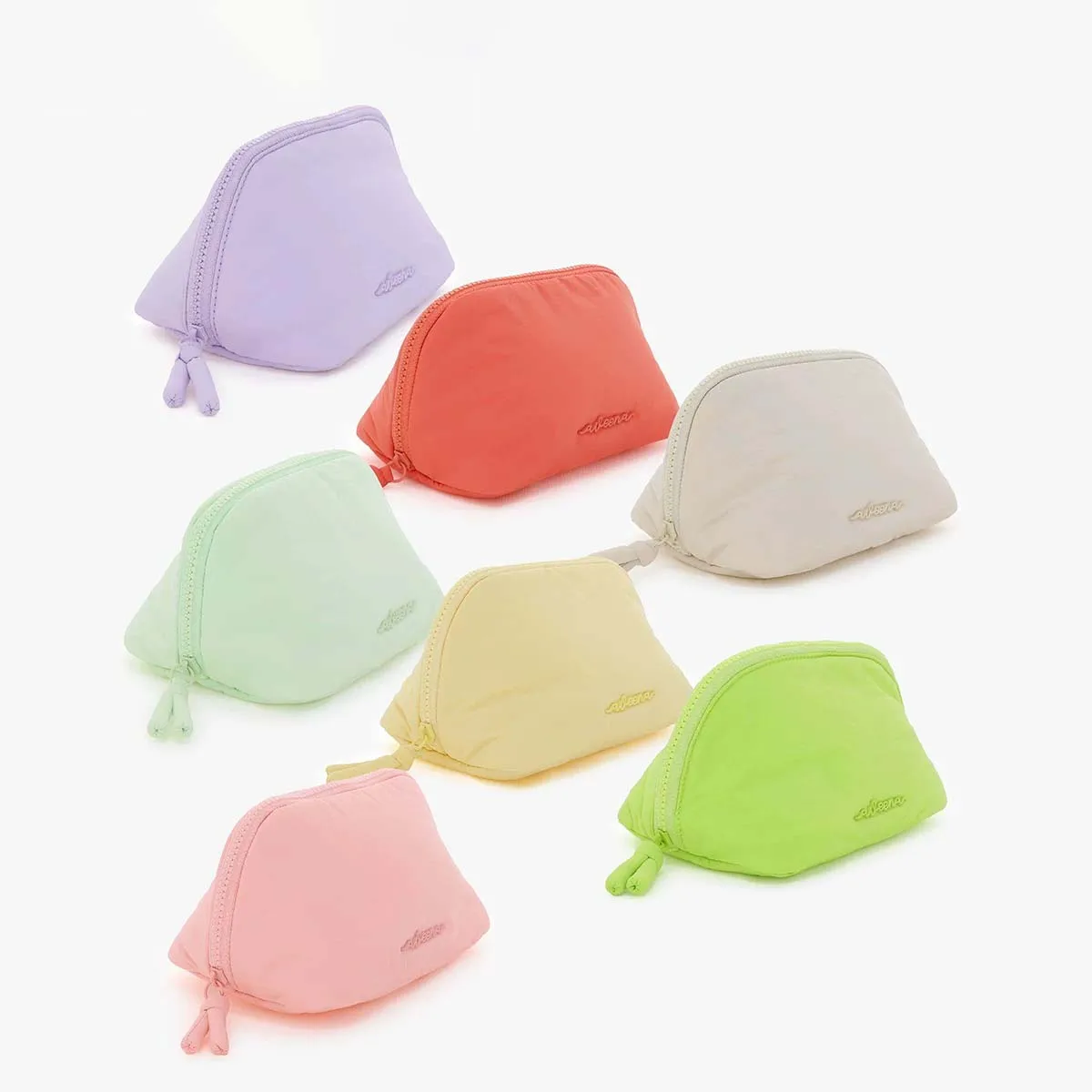 Custom Logo Quilted Padded Nylon Puffer Puffy Toiletry Wash Organizer Pouch Makeup Bag Cloud Travel Soft Cosmetic Bag