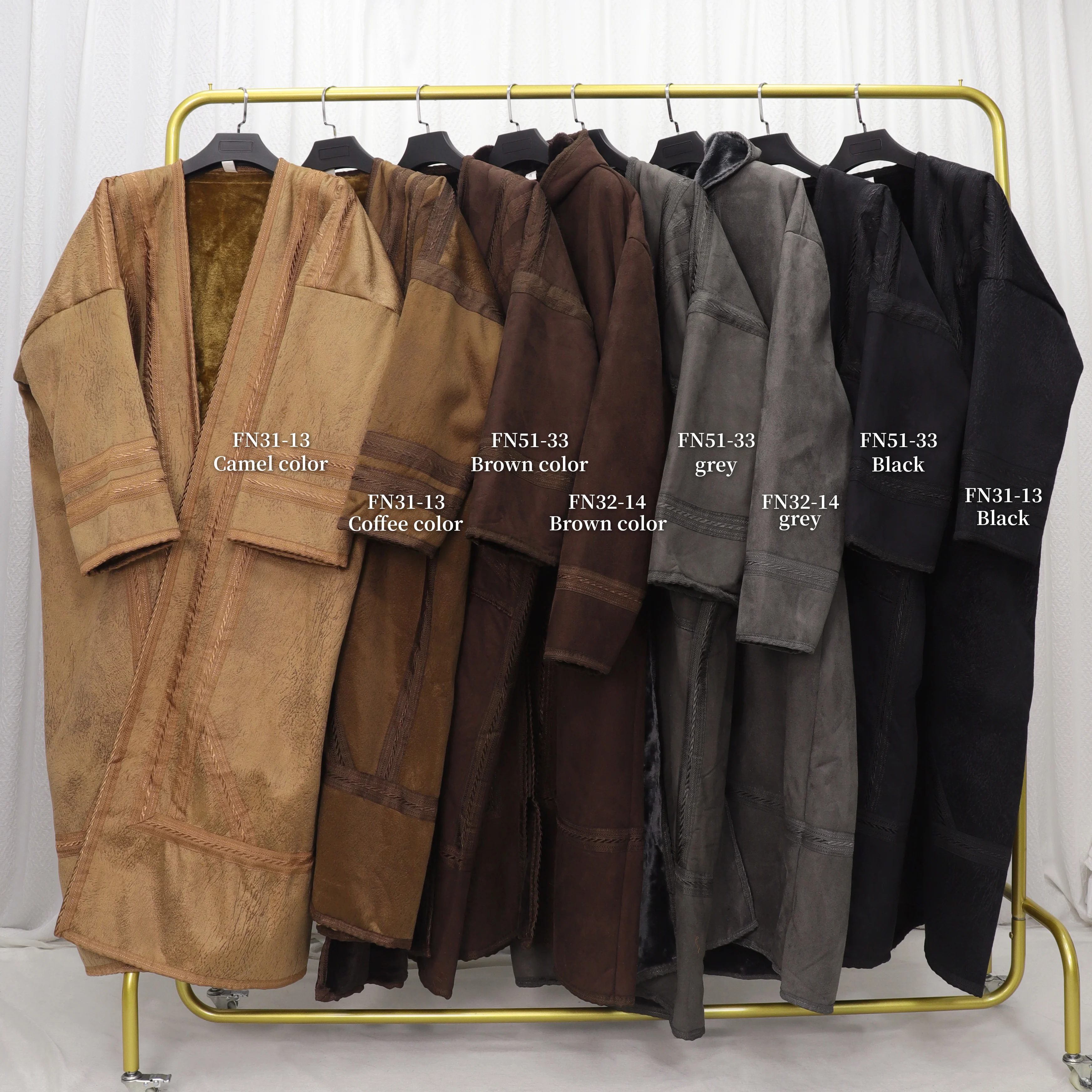 Wholesale Adults Islamic Clothing  Saudi Arabian Thick Warm Chamois Hoodie Faux Fur Cloak Men  Free Size Winter  Thobe