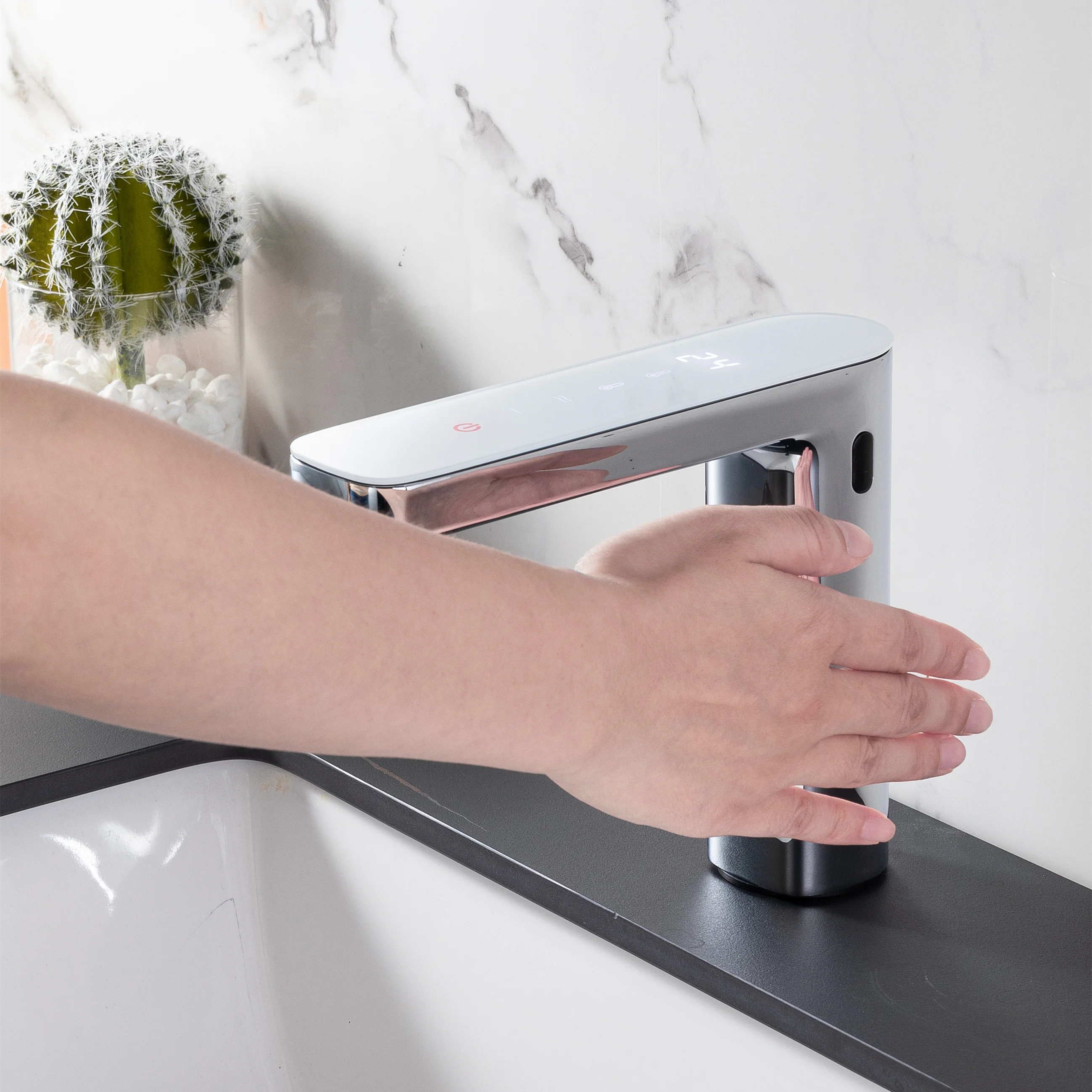 SUNDREAM Touchless Sensor Wash Basin Mixer Faucet Automatic Digital Smart WIFI Basin Faucet
