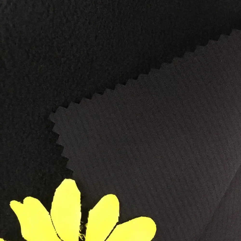 95%polyester 5%spandex Softshell 3 Layer Softshell Fabric  Ripstop Fabric TPU and Fleece for Jackets