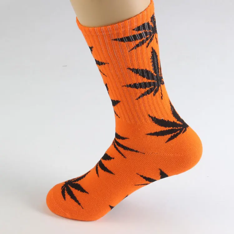Оранжевые носки