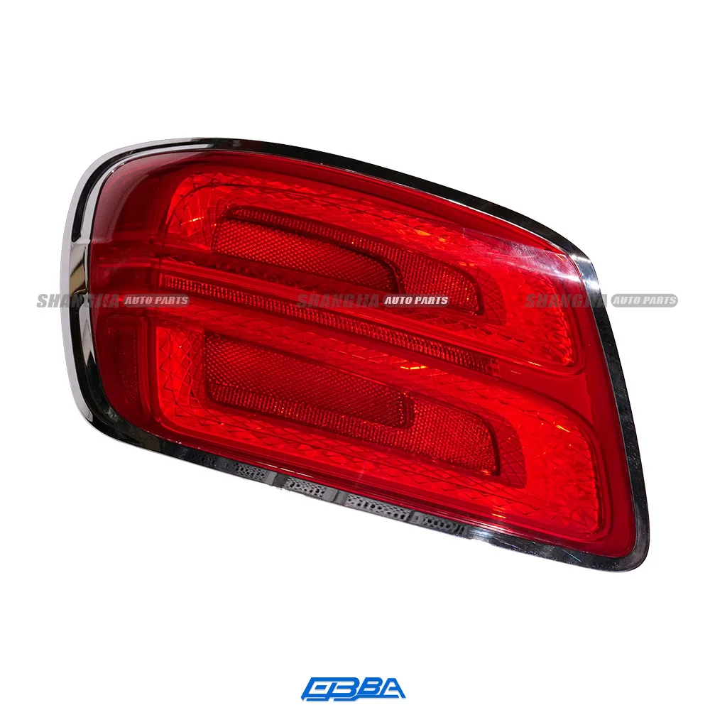 חלקים אוטומטיים משומשים – אורות זנב לרכב Bentley Flying Spur 2020, שמאל: 3SE945095AC, ימין: 3SE945096AC