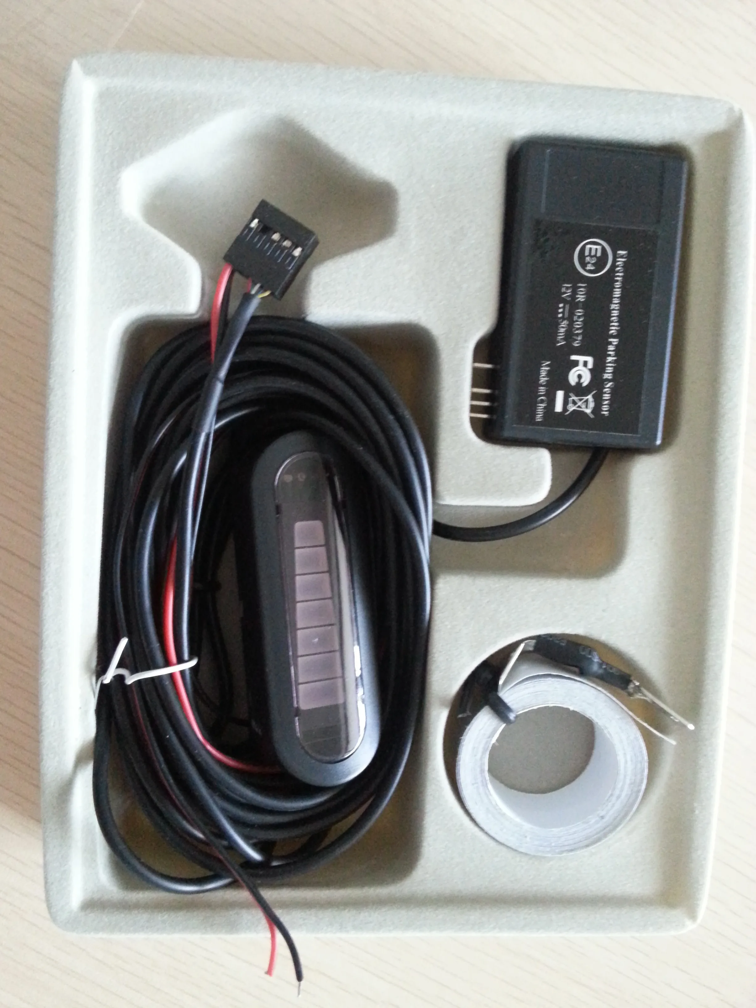 Auto Electromagnetic Parking Sensor U302 LED Electromagnetic Car Sensors Parking Sensors System No Hole No Drill
