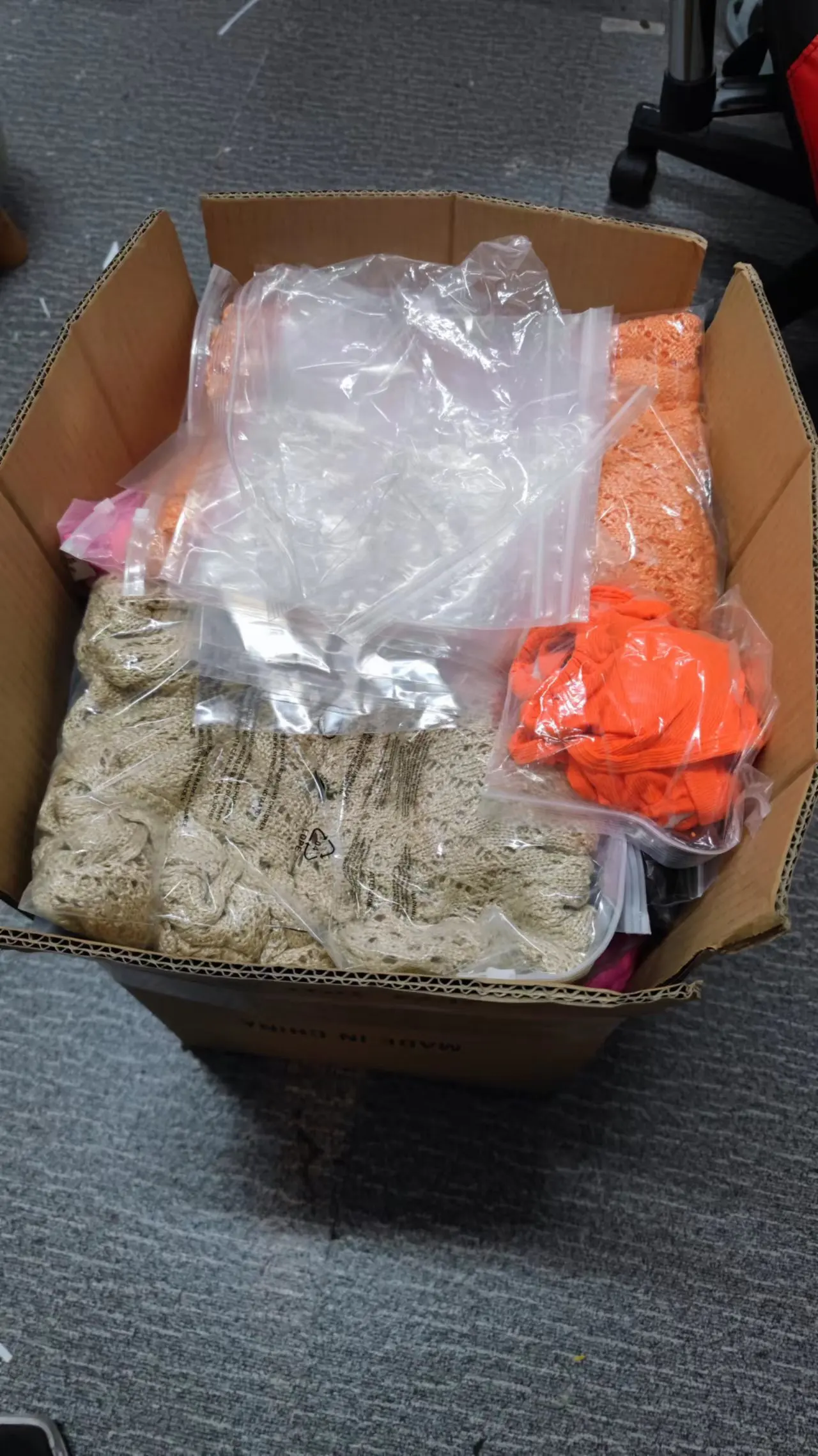 2024 Oem Strappy Bikini Threepiece Halter Neck Swimwear Beach Cover