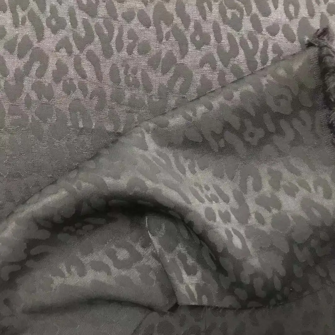 European Style High Quality High Density Oeko-tex Certificate Viscose Rayon Jacquard Solid Woven Fabric for Shirts Garments