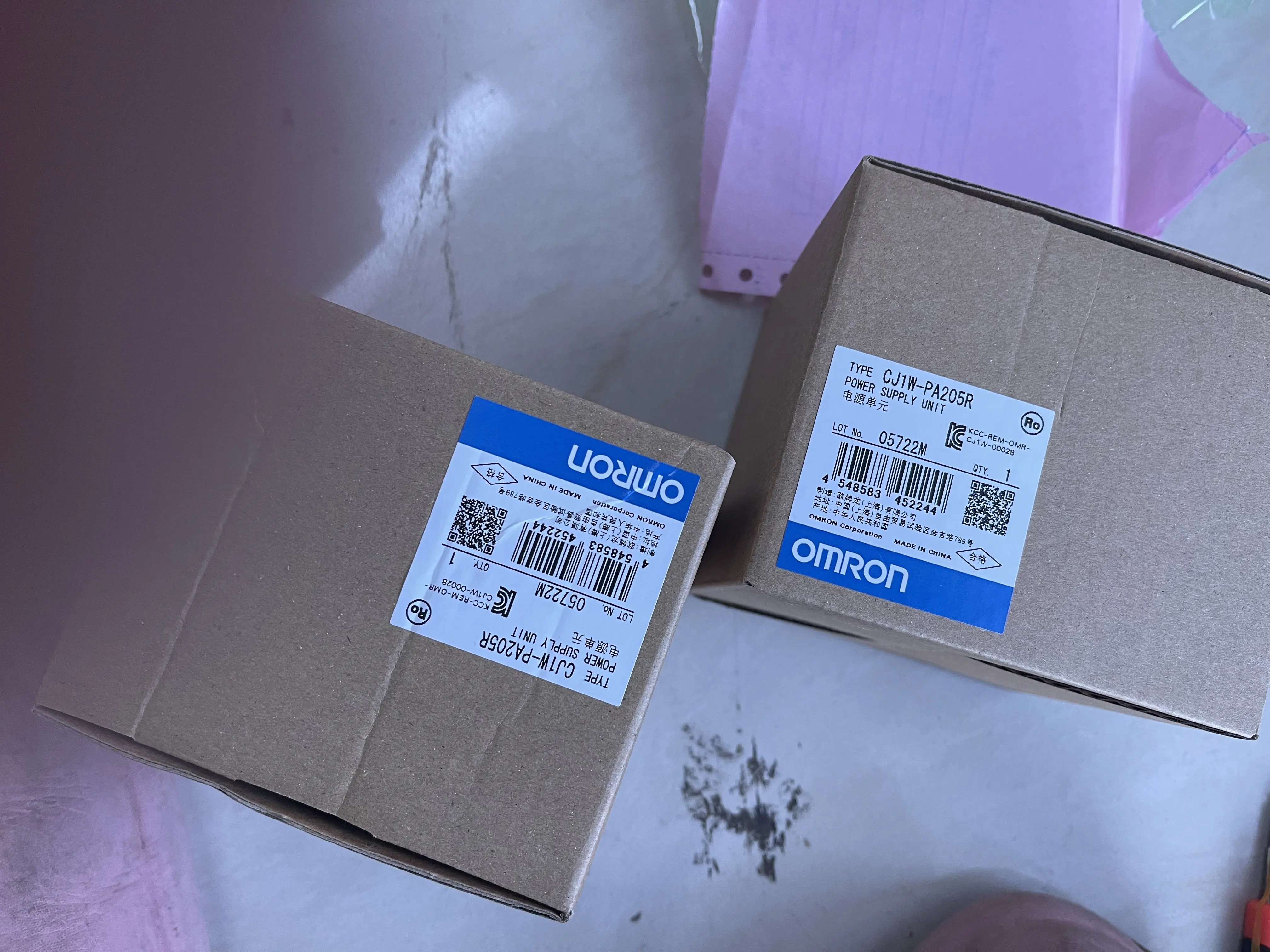 Omron PLC Power Supply Unit CJ1W-PA205R Omron PLC Power Supply Unit CJ1W-PA205R