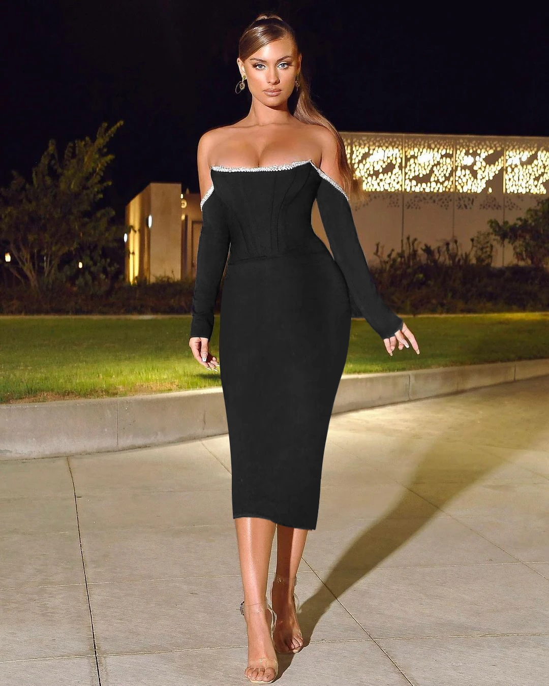 slim fit dress slacks Ashley Black Formal Maxi Dress - US 18