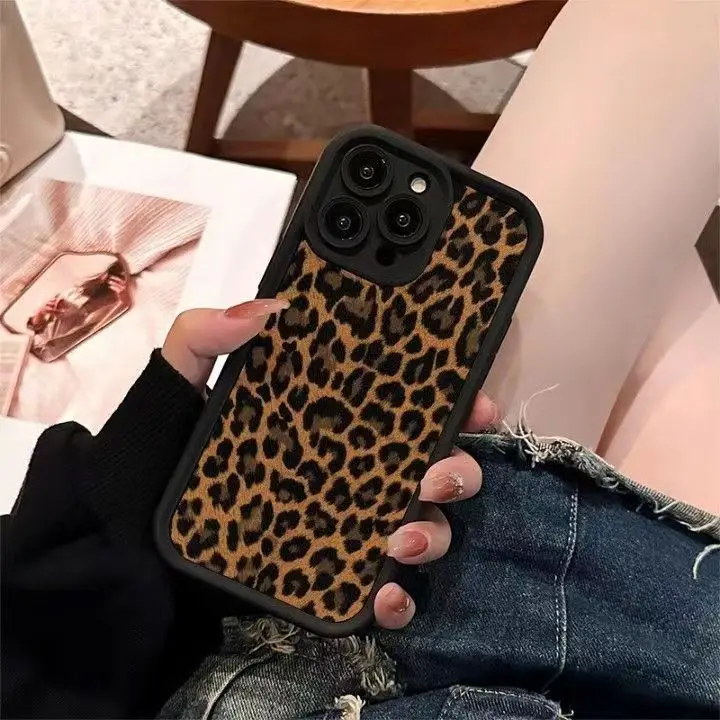 Leopard Black Cheetah Print Pattern Design Soft TPU TPU Case  Shockproof Protective Cover for For Iphone 16 15 14 13 Pro Max manufacture