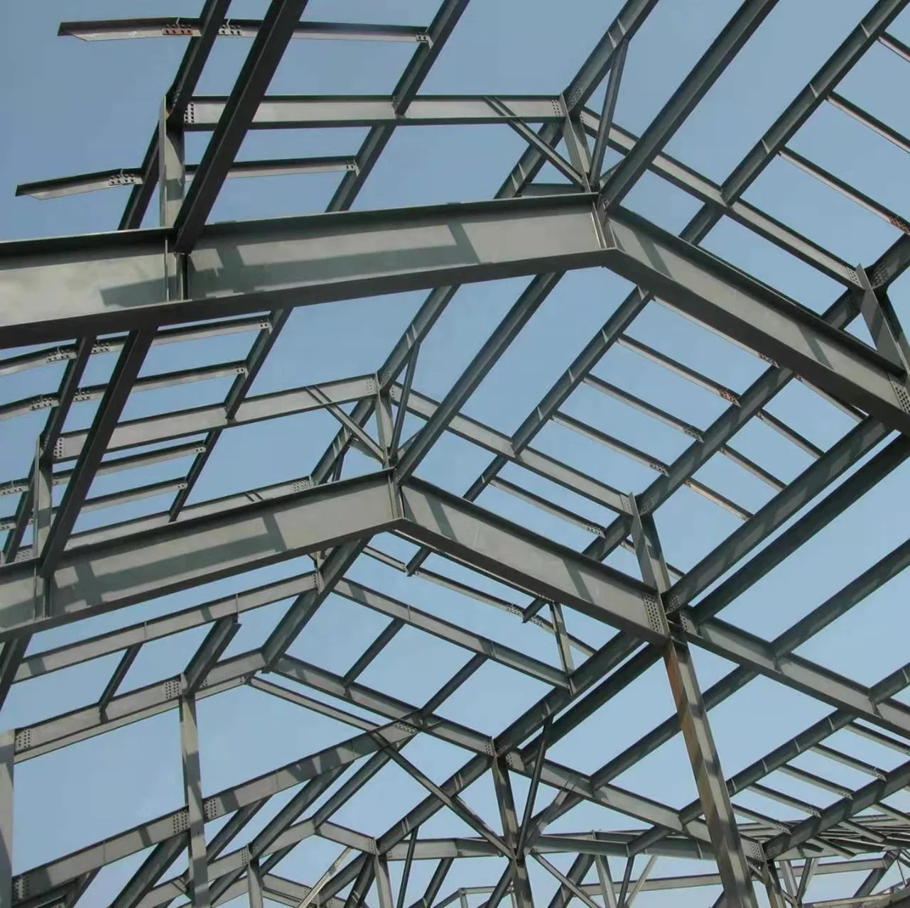 Low Cost Solid Prefabricated School Building Steel Structure High Rise Steel Frame House