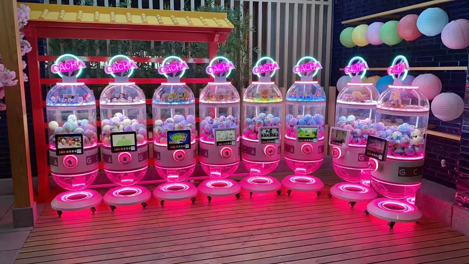 Factory New Arrival Coin Operated Amusement Popular Kids Gacha Machine Custom Suspension Capsule Toys Vending Gashapon Machine
