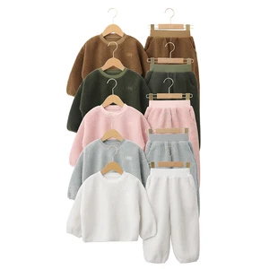 Wholesale Fashionable China Trendy Kids Cute Winter Long Selves and Elastic Waist Warm Baby Clothing Sets