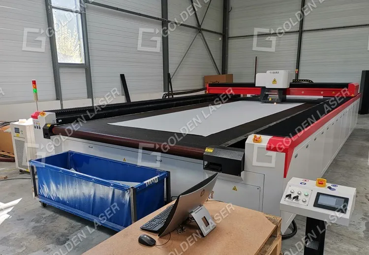 Large Format Laser Cutting Machine for Ventilation Fabric Air Duct With CO2 RF Tube