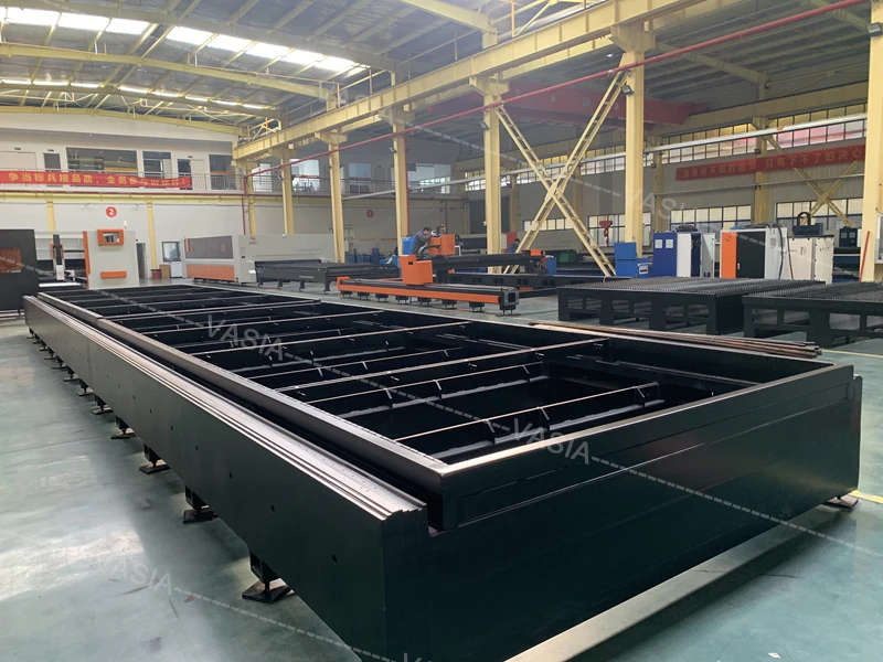 NANTONG VASIA MACHINERY's Laser Cutting Machine for Metal Cypcut Control System and Hiwin Guideraill