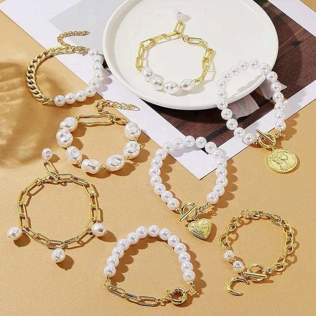 Wholesale popular jewelry chain bracelet High quality Bohemian niche design sense Baroque pearl link bracelet for women girls