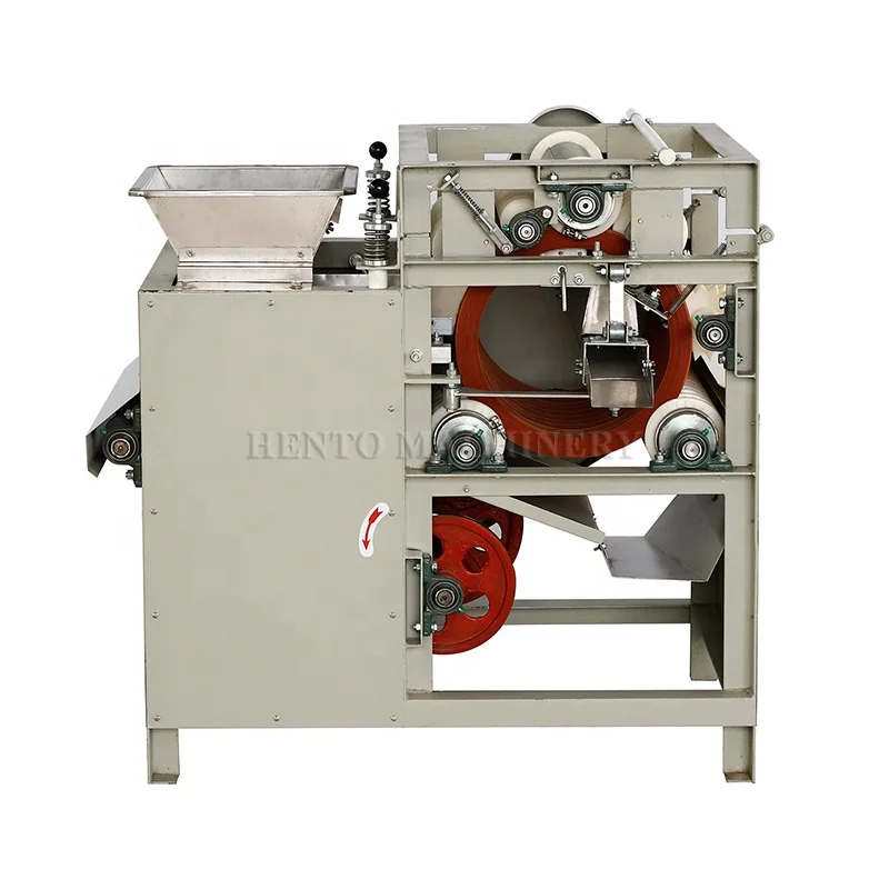 Stable Performance Wet Groundnut Peeling Machine / Redskin Peanuts Skinner / Peanut Skin Peeling Machine