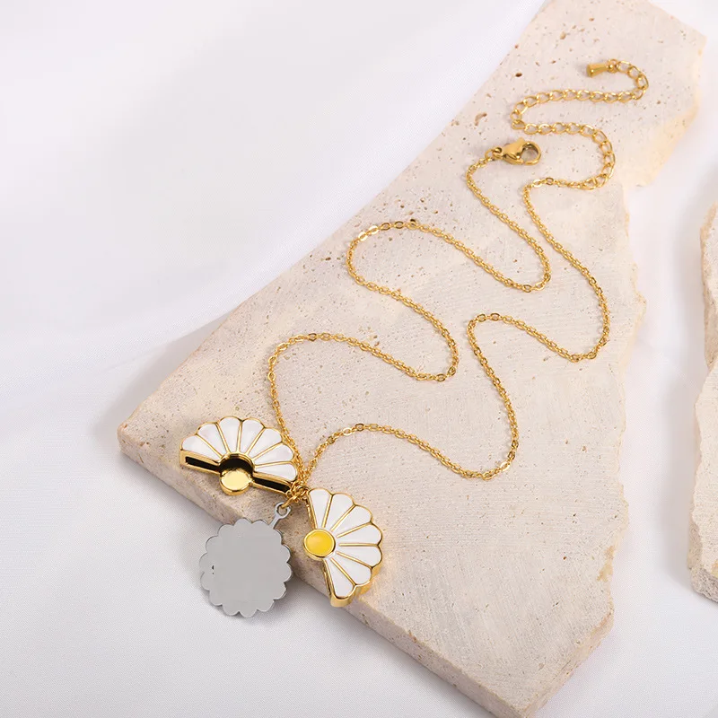 Sunflower Necklace For Women - Cute Pendant Jewelry Gift For Her, Teens, And Best Friends