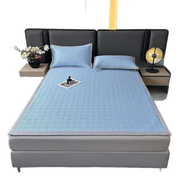 Cool Summer Ice Silk Single Double Bed Air Conditioning Toppers Soft Jacquard Knitted Folded Mat for Home Maternal Infant Care